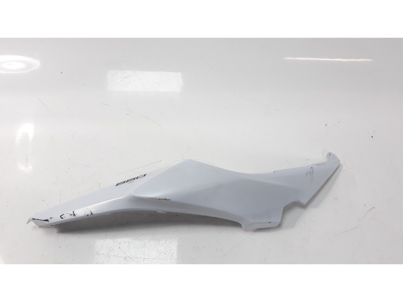 Recambio de moldura para kawasaki er 6 referencia OEM IAM 360110034  
