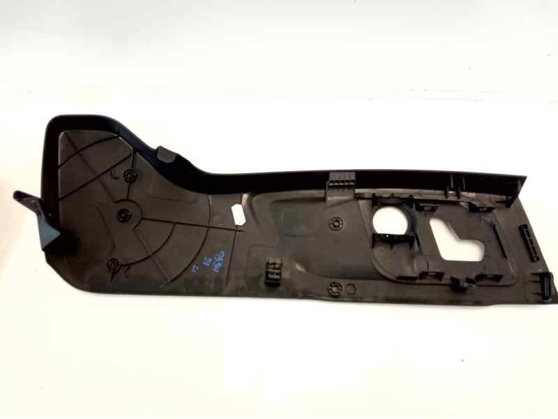 Recambio de moldura para maserati ghibli diesel referencia OEM IAM L0334776AA  