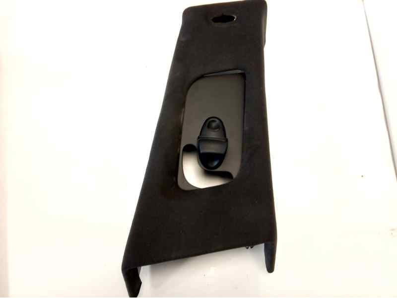 Recambio de moldura para maserati ghibli diesel referencia OEM IAM 06700113840  