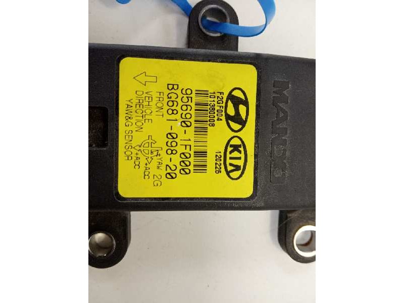 Recambio de modulo electronico para kia sportage drive 4x2 referencia OEM IAM 956901F000  