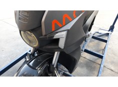 PILOTO DELANTERO IZQUIERDO PILOTO 