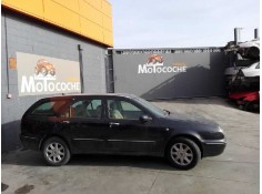 lancia lybra berlina del año 2004