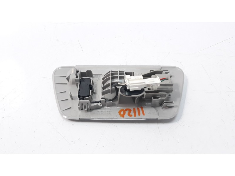 Recambio de luz interior para toyota aygo 1.0 cat referencia OEM IAM 812600H010  