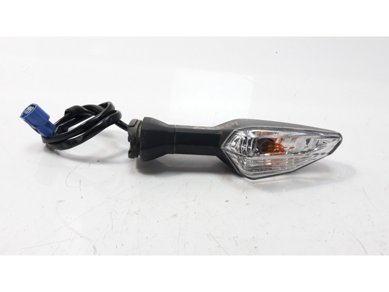 Recambio de piloto trasero derecho para kawasaki er 6 referencia OEM IAM 230370536  
