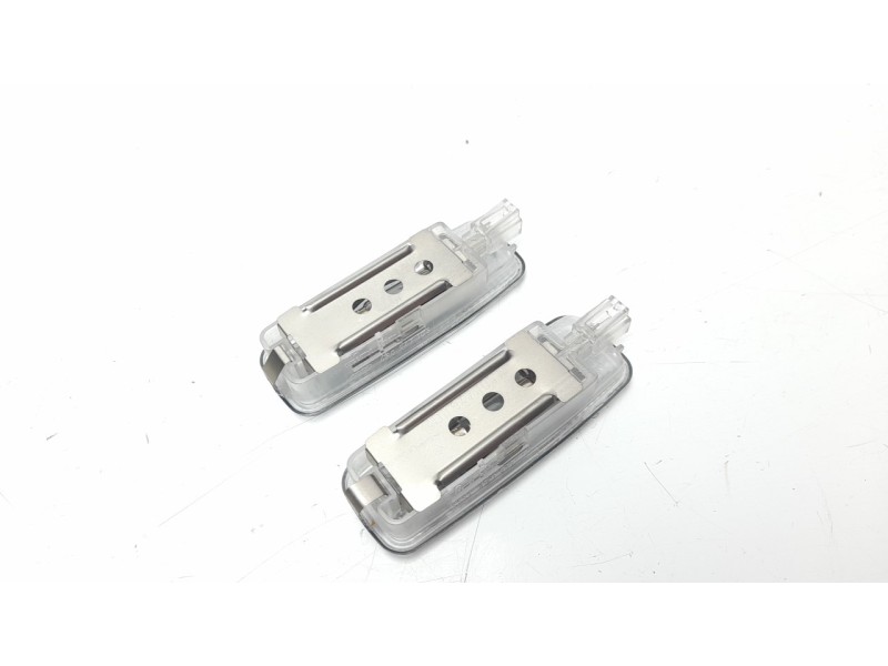 Recambio de luz interior para audi a4 berlina (8e) 2.0 tdi referencia OEM IAM 4E0947105  
