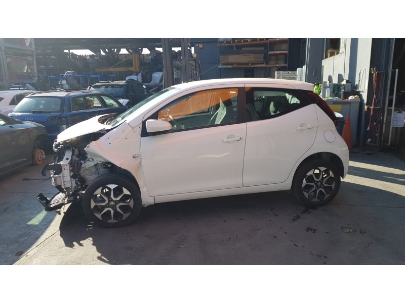 toyota aygo del año 2019