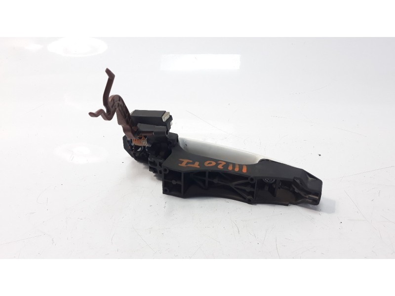 Recambio de maneta exterior trasera izquierda para toyota aygo 1.0 cat referencia OEM IAM 692110H030  