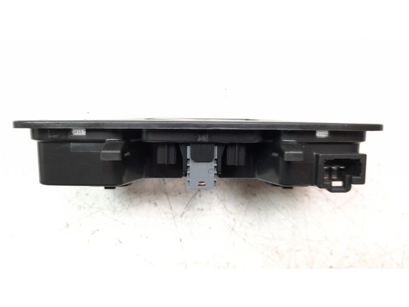 Recambio de luz interior para hyundai tucson 1.6 crdi cat referencia OEM IAM 92850C1XXX  