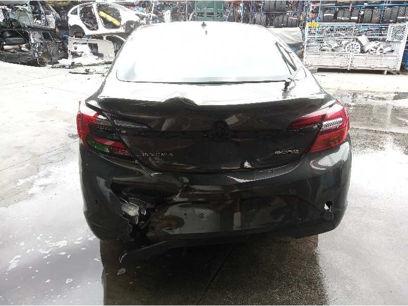 opel insignia berlina del año 2016