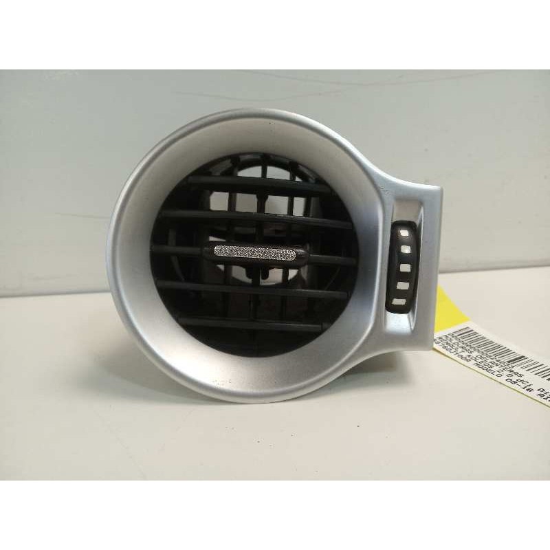 Recambio de rejilla aireadora para renault koleos 2.0 dci diesel fap referencia OEM IAM 68760JY00A 68760JY00B 