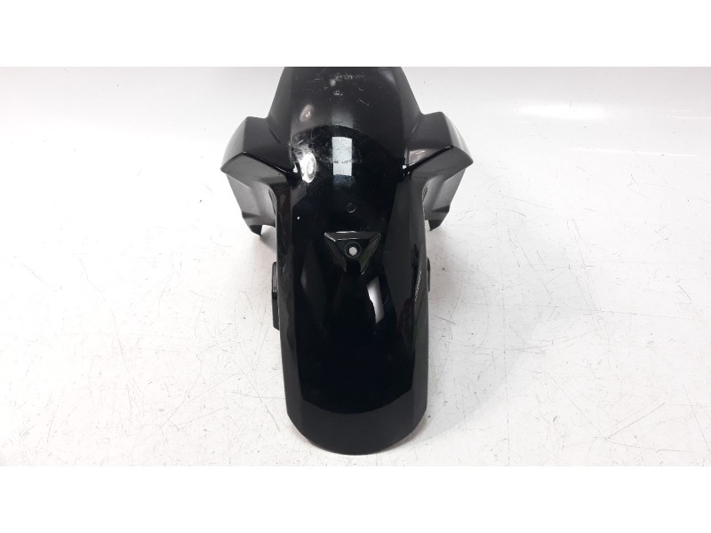 Recambio de guardabarros para yamaha mt-09 (7.2013) referencia OEM IAM 1RC215110033  