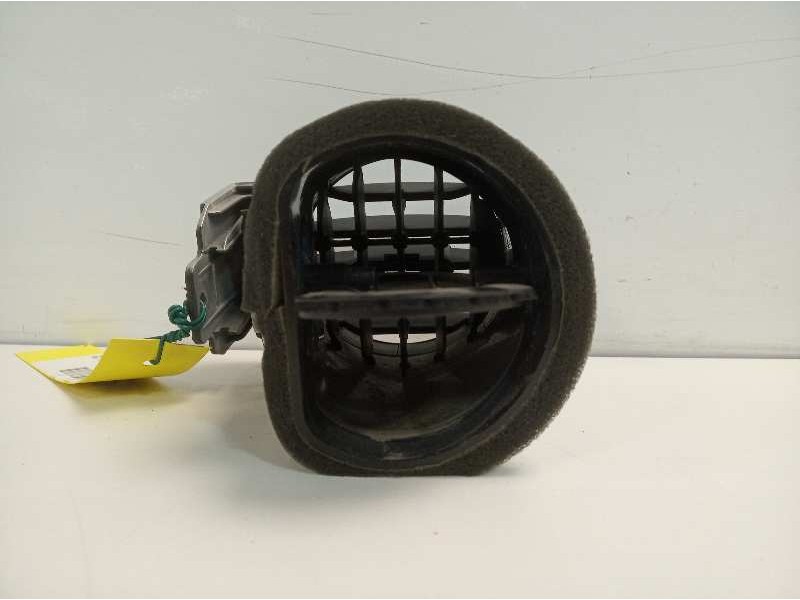 Recambio de rejilla aireadora para renault koleos 2.0 dci diesel fap referencia OEM IAM 68760JY00A 68760JY00B 