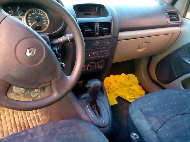 renault clio ii fase ii (b/cb0) del año 2006