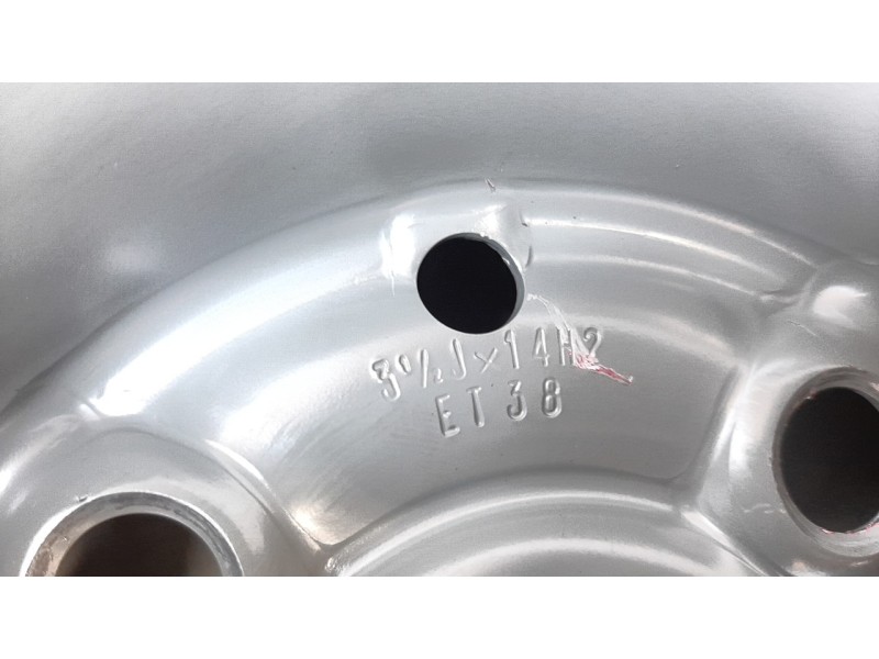 Recambio de neumatico repuesto para seat ibiza (6k) básico referencia OEM IAM T1057014  