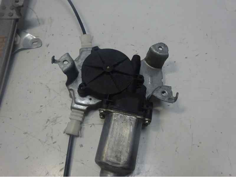 Recambio de elevalunas delantero derecho para nissan almera tino (v10m) acenta referencia OEM IAM 807000BU005  111268