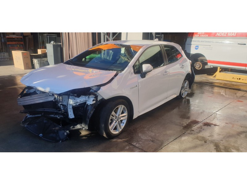 toyota corolla (e21) del año 2020