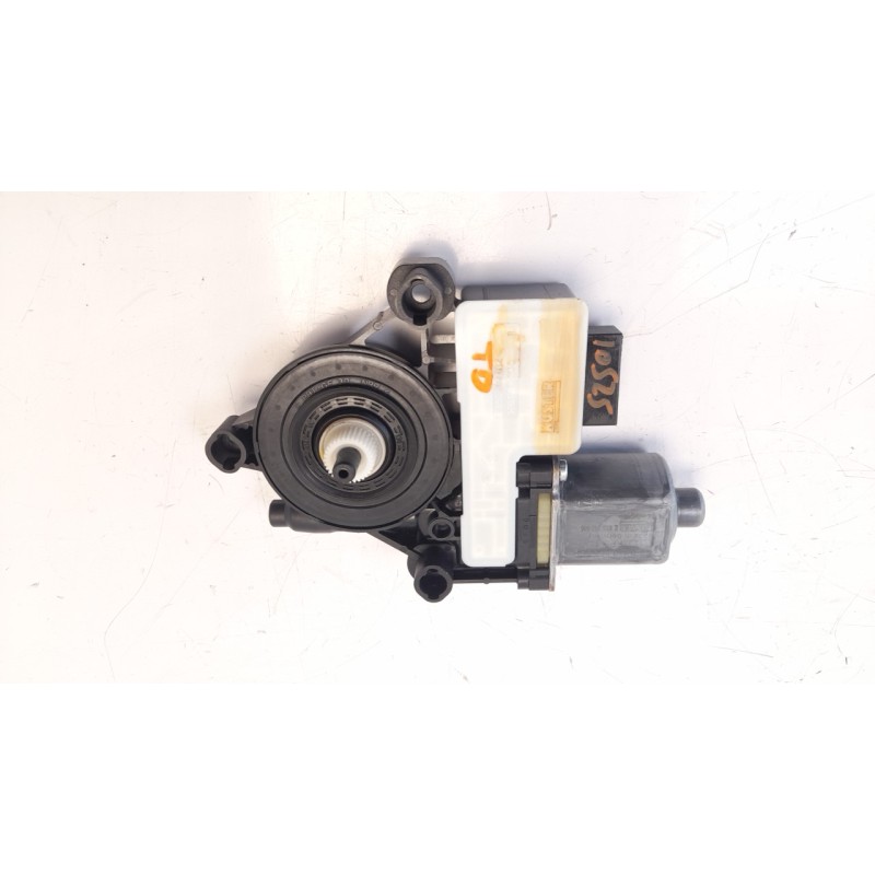Recambio de motor elevalunas trasero derecho para seat leon (5f1) i-tech referencia OEM IAM 5Q0959812A 0130822724 E850202016