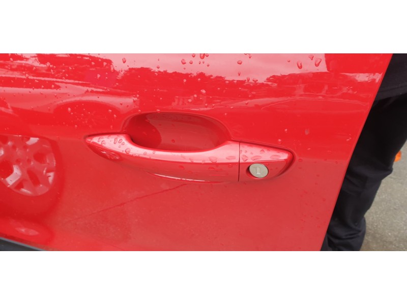 Recambio de maneta exterior delantera izquierda para jeep avenger altitude referencia OEM IAM 155303165  