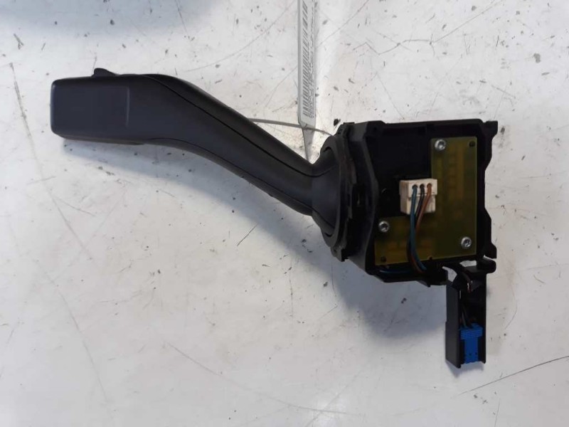 Recambio de mando limpia para seat altea (5p1) green referencia OEM IAM 1K0953519  