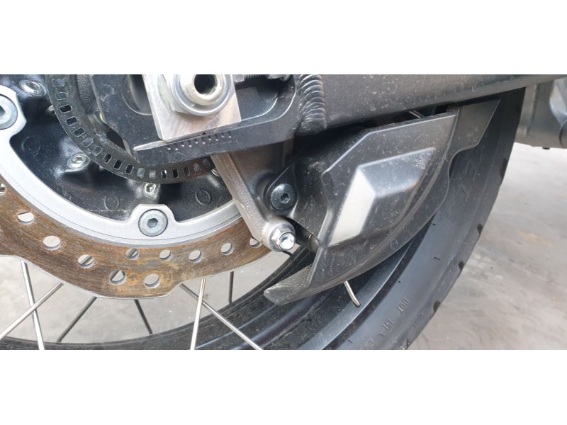 Recambio de pinza de freno trasera derecha para honda crf 1100l africa twin africa twin referencia OEM IAM   