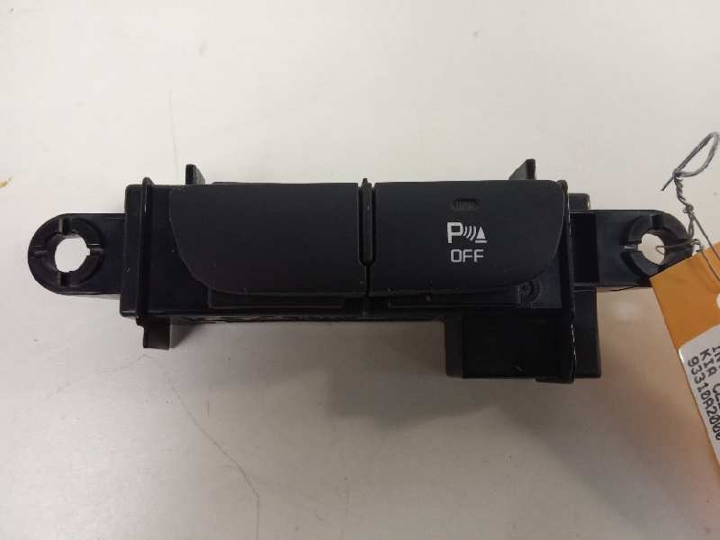 Recambio de interruptor para kia cee´d drive referencia OEM IAM 93310A2000  