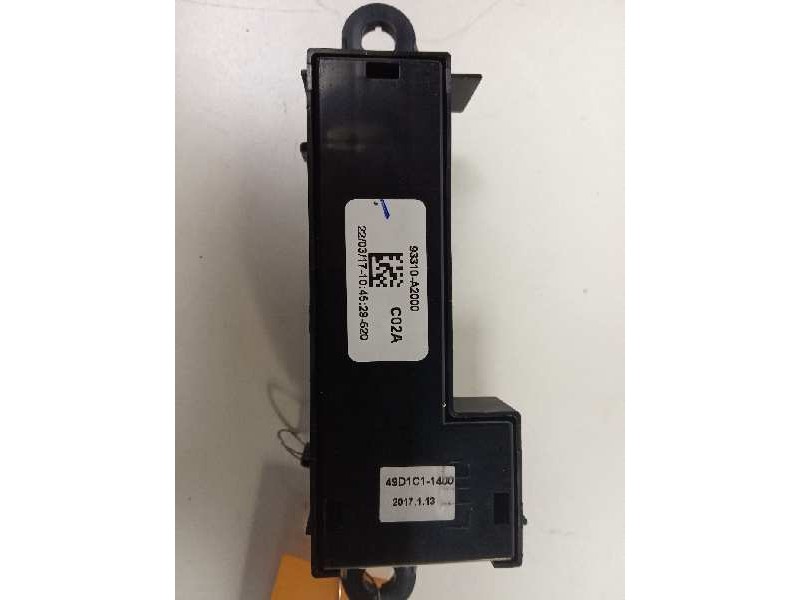 Recambio de interruptor para kia cee´d drive referencia OEM IAM 93310A2000  