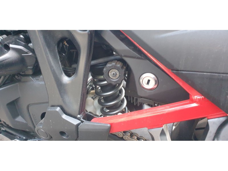 Recambio de amortiguador trasero para honda crf 1100l africa twin africa twin referencia OEM IAM 52400MKSEC1  