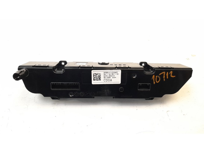 Recambio de mando climatizador para kia sportage 1.6 crdi cat referencia OEM IAM 97250F1CD0AK5  