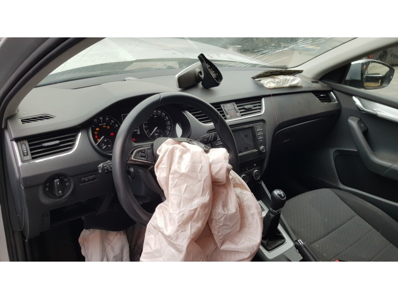 skoda octavia lim. (5e3) del año 2017