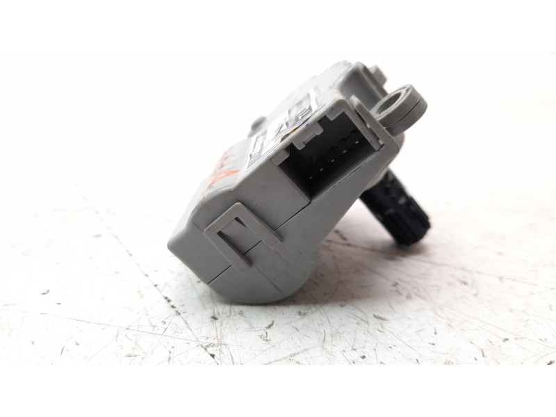 Recambio de motor calefaccion para hyundai tucson 1.6 crdi cat referencia OEM IAM D267NFFAA01  