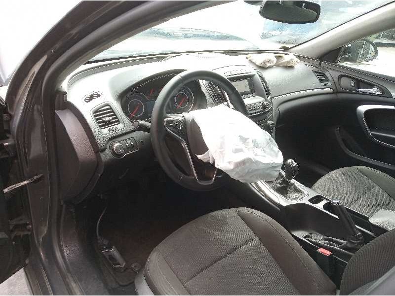 opel insignia berlina del año 2016