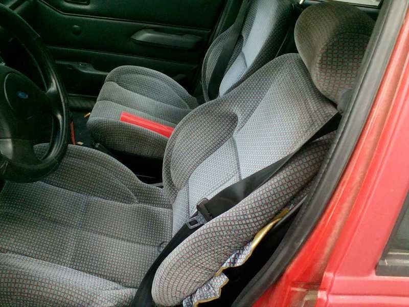 ford fiesta berl./courier del año 1993