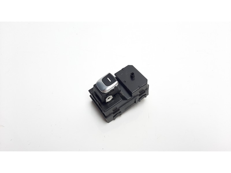 Recambio de mando elevalunas trasero izquierdo para kia sportage 1.6 crdi cat referencia OEM IAM 93580D9100  
