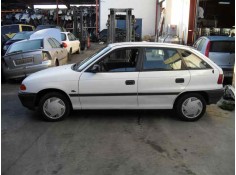 opel astra f berlina del año 1993 2