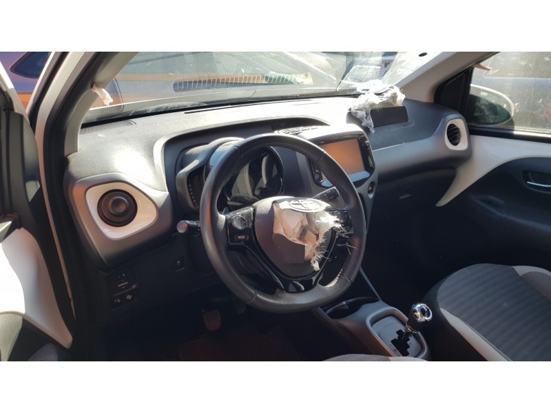 toyota aygo del año 2019