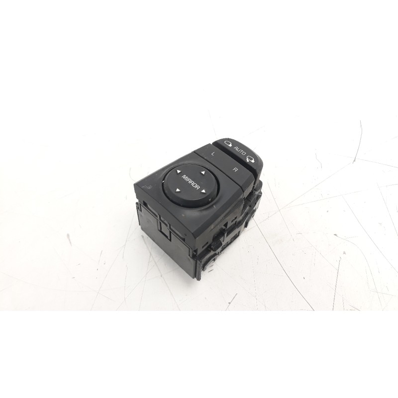 Recambio de mando retrovisor para kia sportage 1.6 crdi cat referencia OEM IAM 93530D9000  