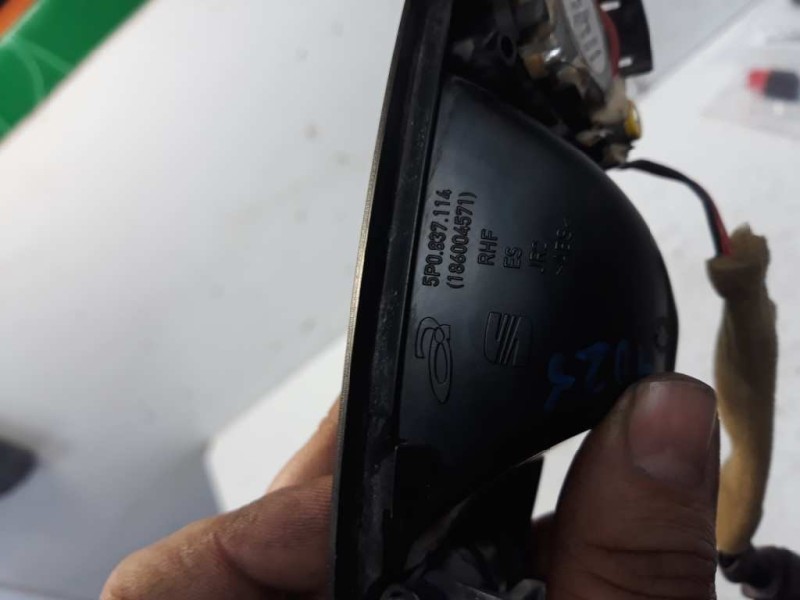 Recambio de maneta interior trasera derecha para seat altea (5p1) green referencia OEM IAM 5P0839114  