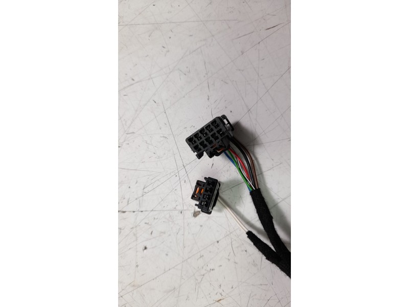 Recambio de retrovisor derecho para jeep avenger altitude referencia OEM IAM 735787922  