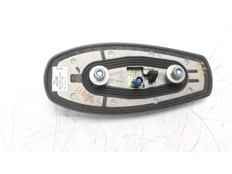 Recambio de antena para jaguar xf 3.0 v6 diesel cat referencia OEM IAM LT947069298  