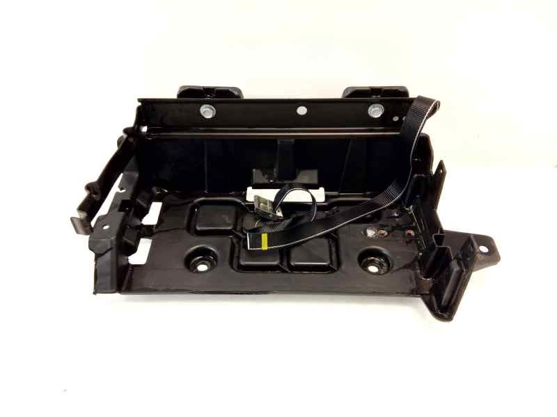 Recambio de bateria para maserati ghibli diesel referencia OEM IAM 05112061AK  