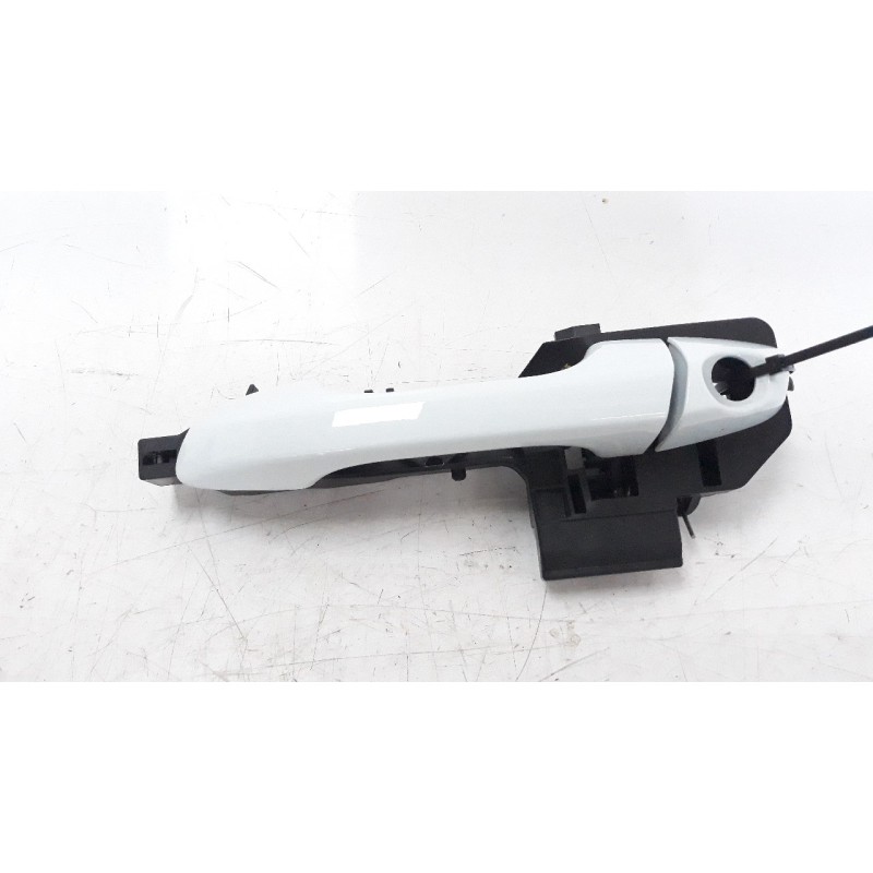 Recambio de maneta exterior delantera izquierda para kia sportage 1.6 crdi cat referencia OEM IAM 82651F1000  