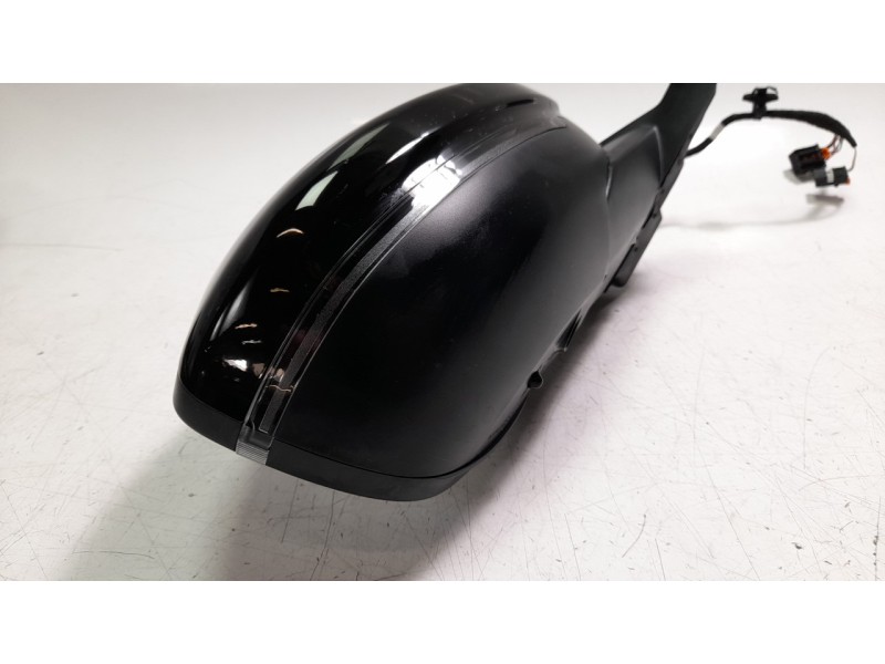 Recambio de retrovisor derecho para jeep avenger altitude referencia OEM IAM 735787922  