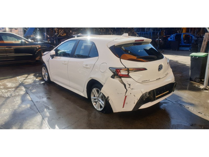 toyota corolla (e21) del año 2020