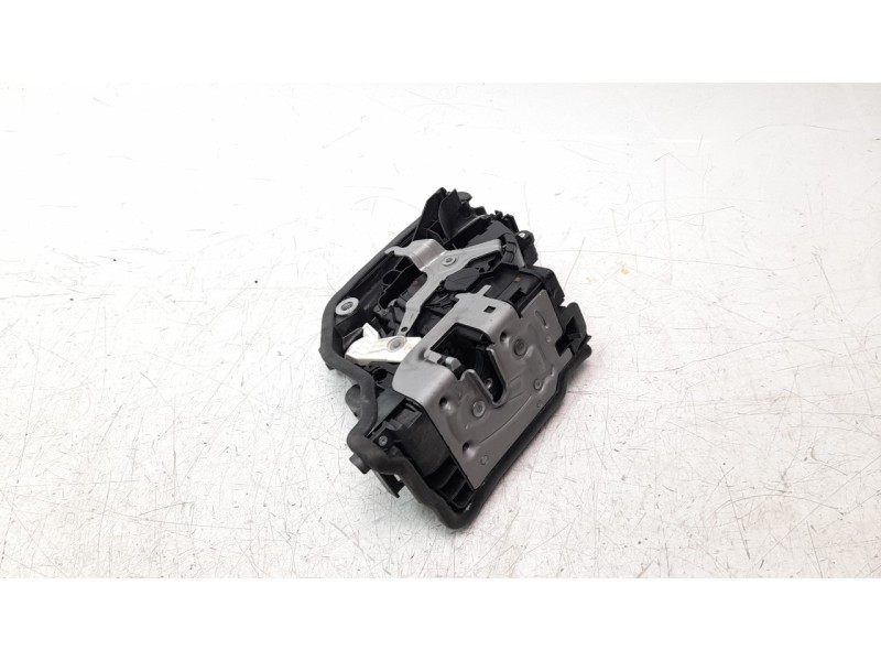 Recambio de cerradura puerta trasera izquierda para bmw x2 (f39) sdrive18d referencia OEM IAM 51227281939  EZCBM090
