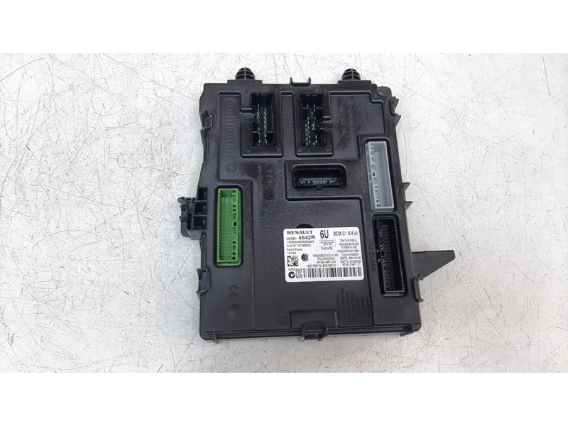 Recambio de caja reles / fusibles para renault talisman 1.5 dci diesel fap energy referencia OEM IAM 284B14642R  