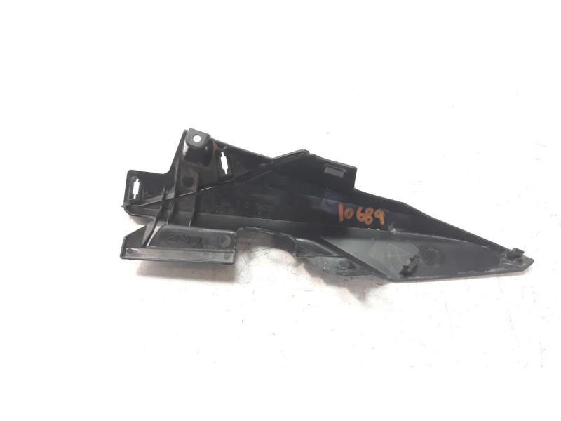 Recambio de moldura para honda nc 750 nc 750 x referencia OEM IAM 77271MKWD00  