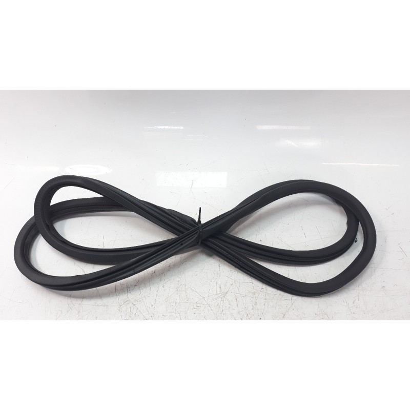 Recambio de gomas contorno puerta para porsche cayenne (typ 92aa) 3.0 v6 tdi cat referencia OEM IAM 95853736501  