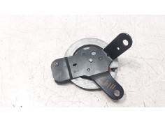 Recambio de retenedor puerta para land rover discovery 4 2.7 td v6 cat referencia OEM IAM BMF780050   2