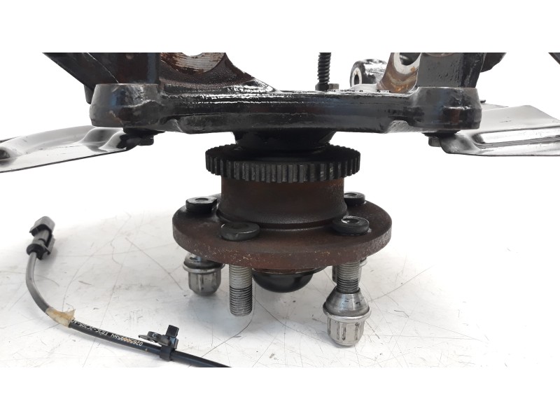 Recambio de mangueta delantera izquierda para ford mustang 5.0 ti-vct v8 cat referencia OEM IAM FR3C3108AE  