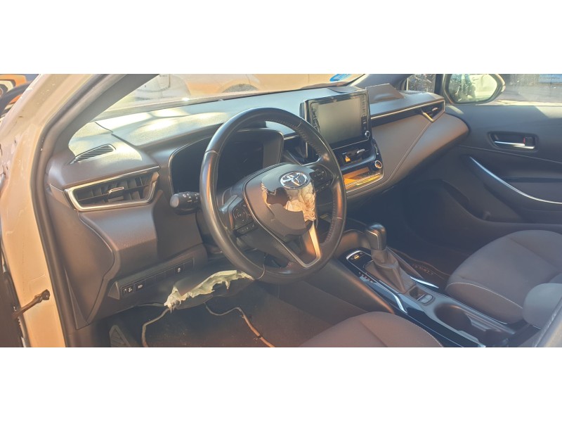 toyota corolla (e21) del año 2020